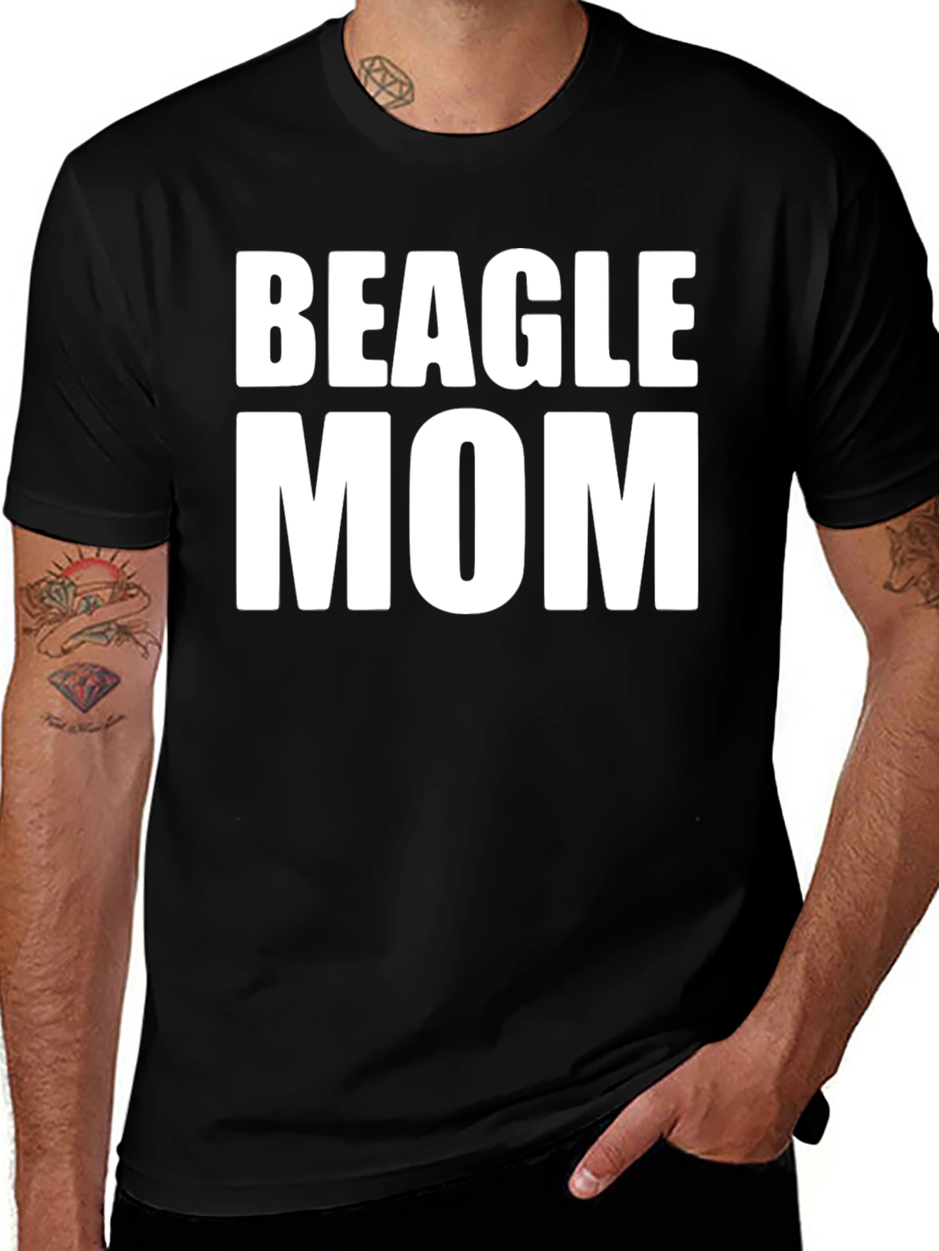 Beagle Mom T-Shirt - Black Classic Fit