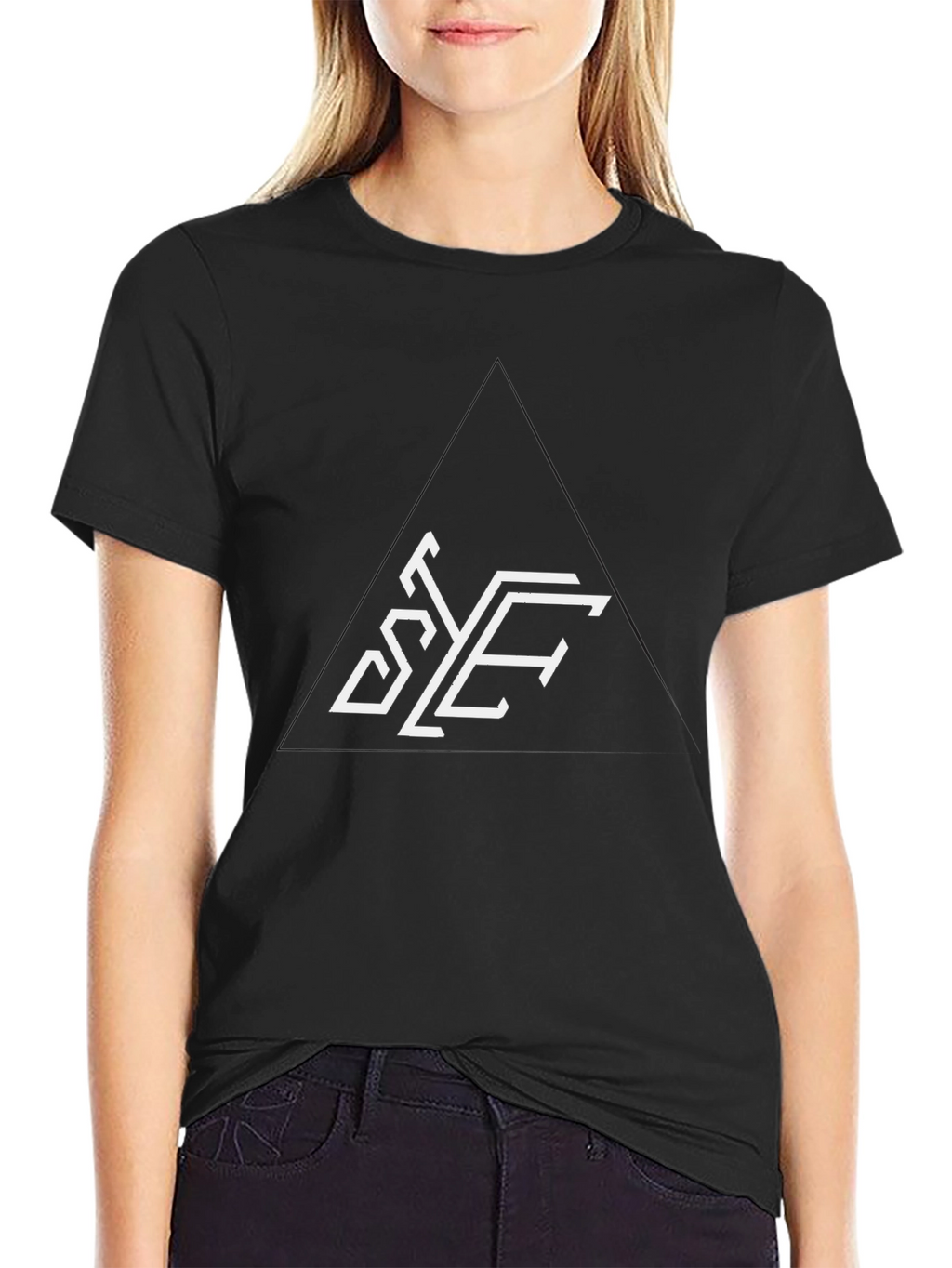 Modern Graphic Tee - Geometric Letter Print