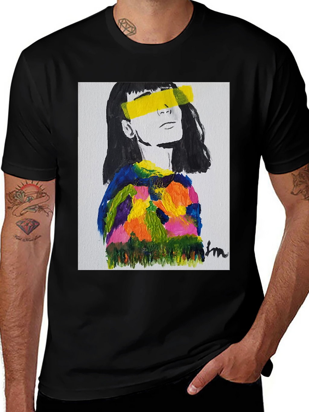 Abstract Portrait Graphic Tee - Stylish & Unique!